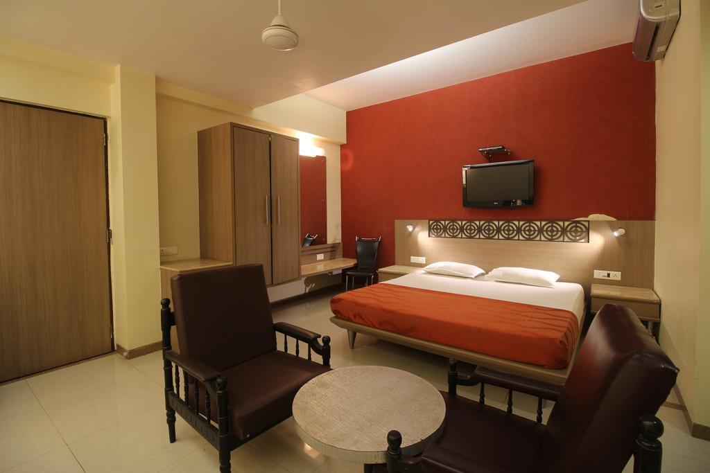 Hotel Samrat ムンバイ 部屋 写真