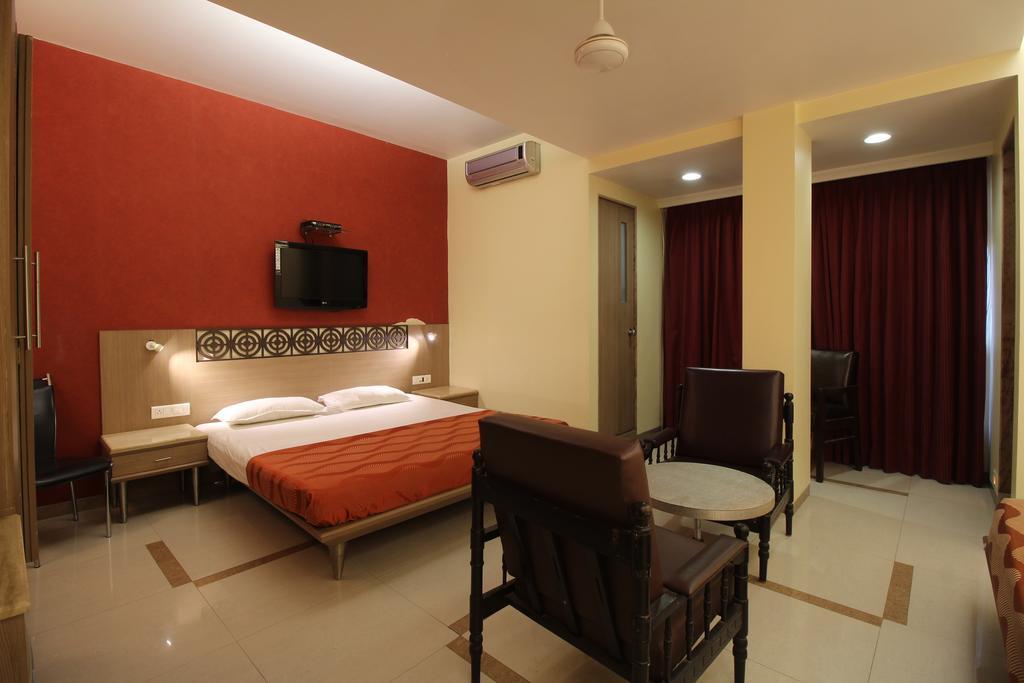 Hotel Samrat ムンバイ 部屋 写真
