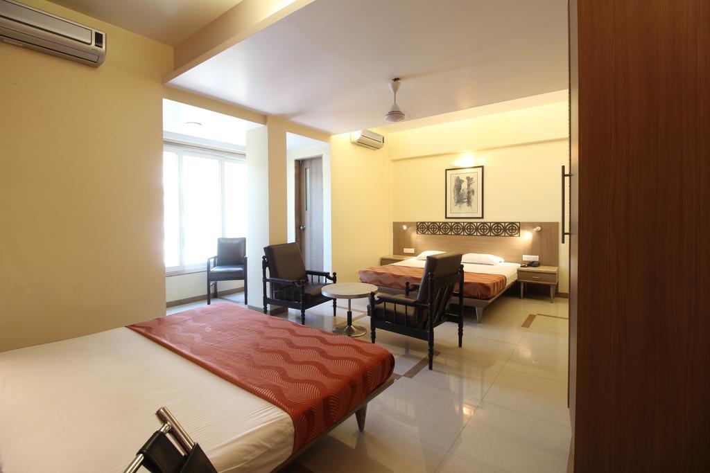 Hotel Samrat ムンバイ 部屋 写真