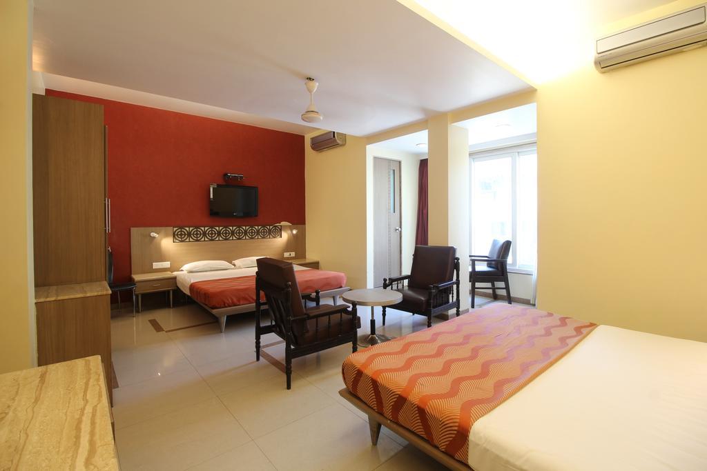 Hotel Samrat ムンバイ 部屋 写真