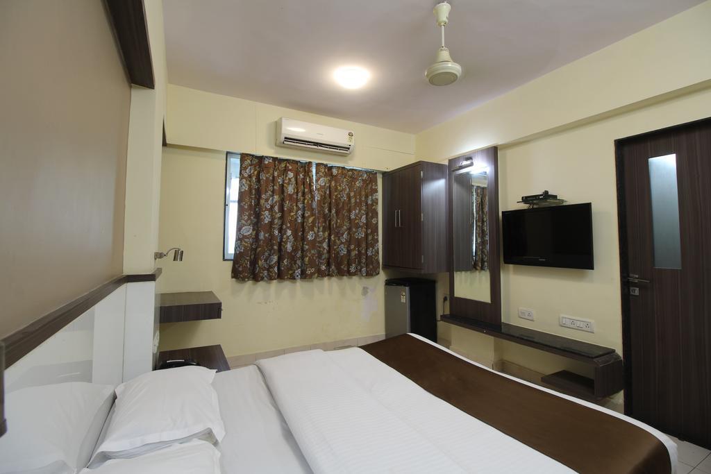 Hotel Samrat ムンバイ 部屋 写真