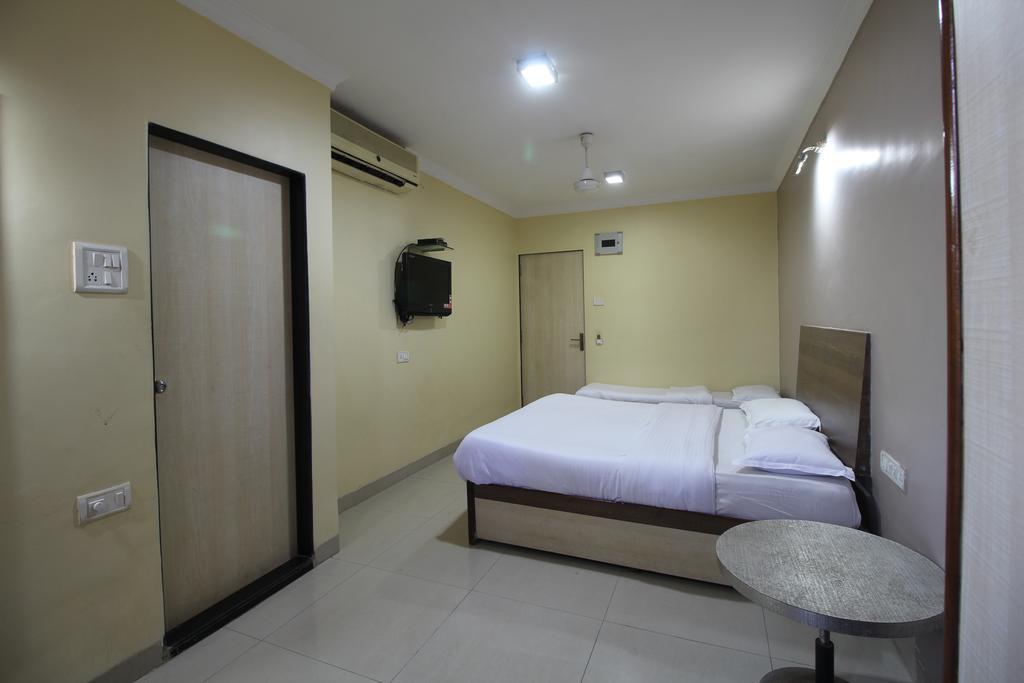 Hotel Samrat ムンバイ 部屋 写真