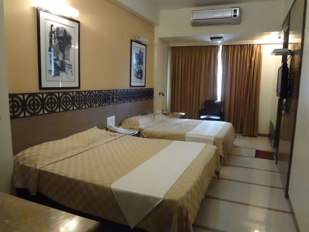 Hotel Samrat ムンバイ 部屋 写真