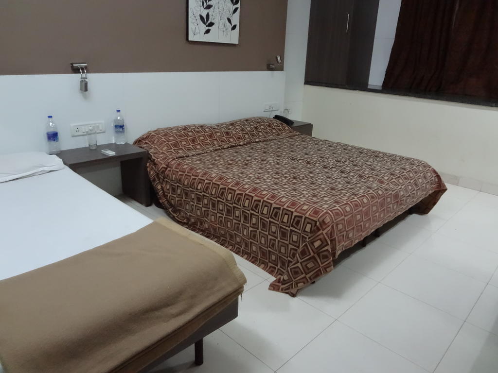 Hotel Samrat ムンバイ 部屋 写真