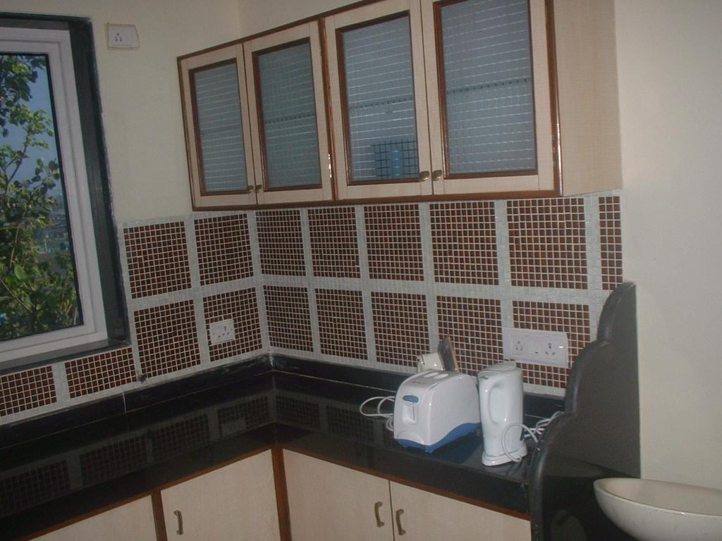 Hotel Samrat ムンバイ エクステリア 写真